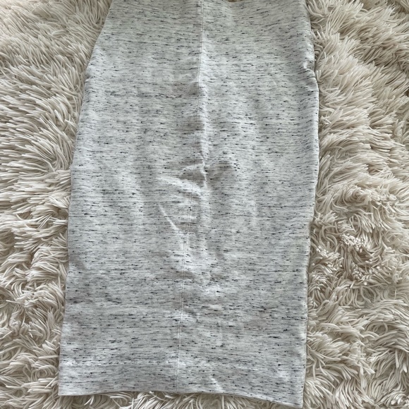 Wilfred mid pencil skirt - Picture 3 of 3